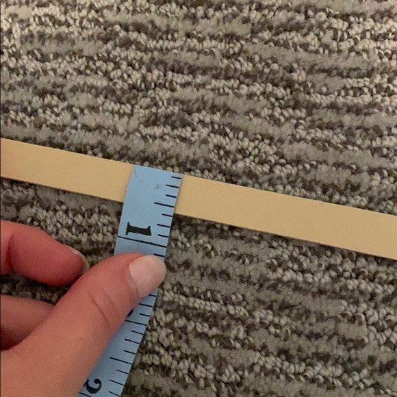 Thin Cream Belt - Picture 4 of 5